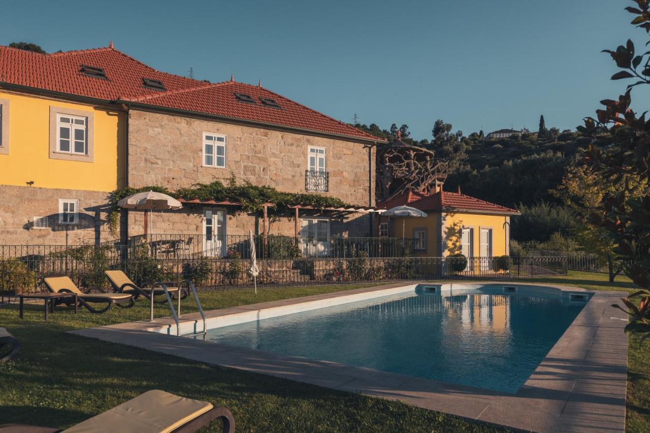 Hostal Quinta Do Outeiro Resende Exterior foto